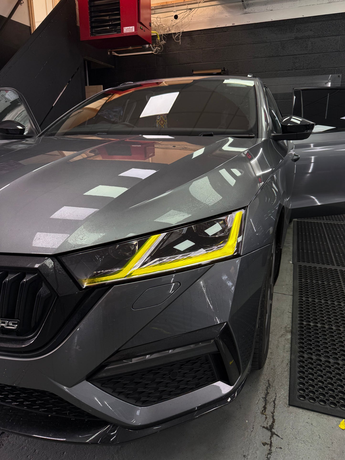 Skoda Octavia MK4 DRL kit (SKU 9031 3149)