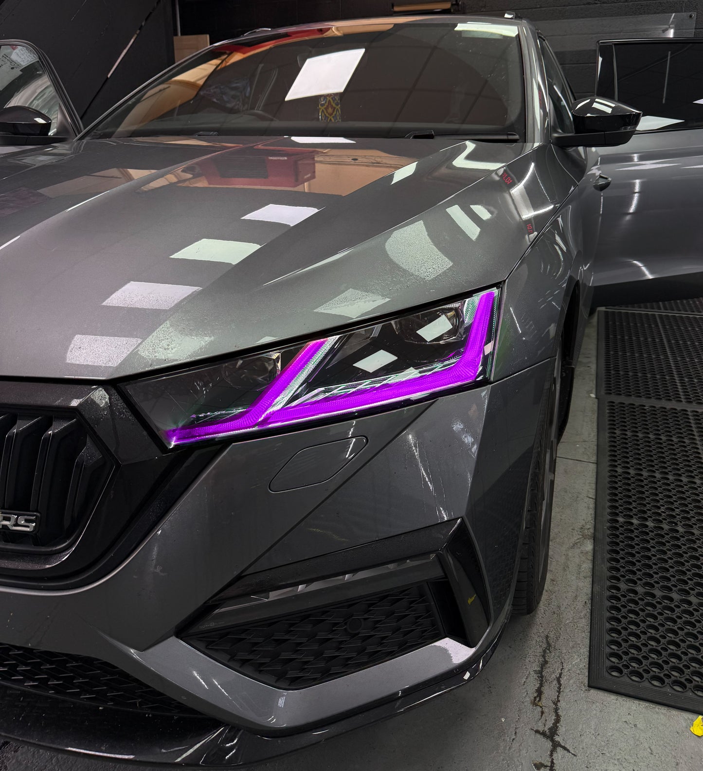 Skoda Octavia MK4 DRL kit (SKU 9031 3149)