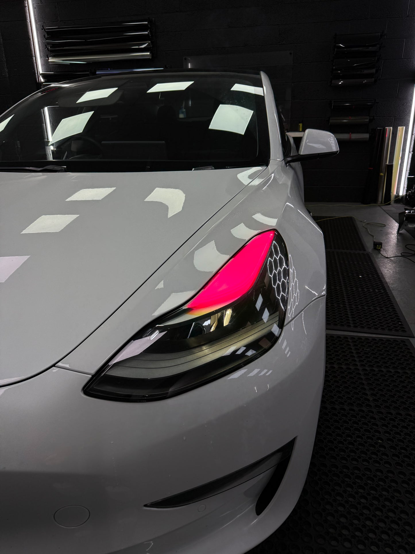 Tesla Model 3 DRL kit (SKU 9031 3162)