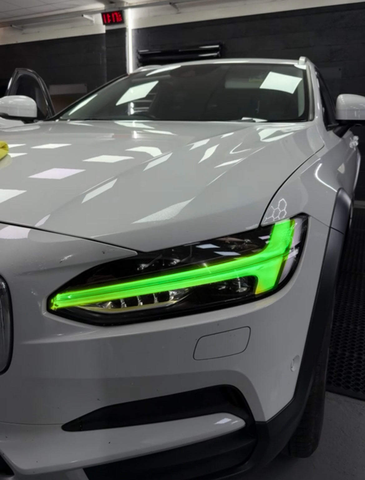 Volvo V90 DRL kit (SKU 9031 3157)